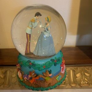 Disney’s Cinderella 12 days before Christmas snow globe